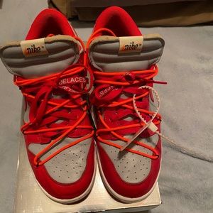 Off-White Nike Dunk (university red)